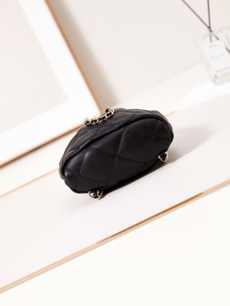 Ch**el bucket bags
